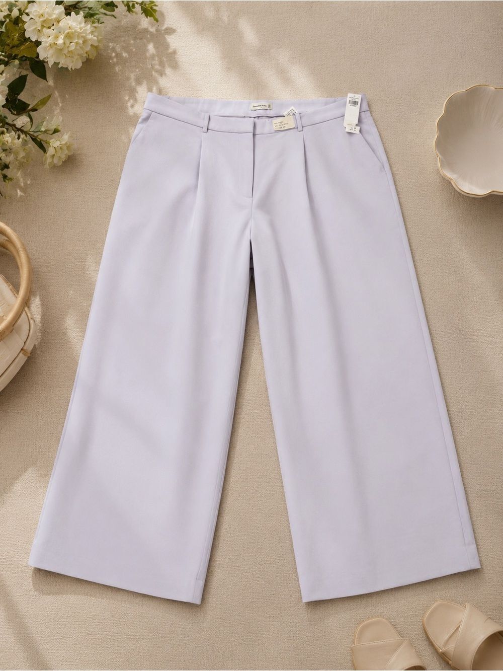 Abercrombie & Fitch NWT Lavender High Rise Ultra Wide Pants 22R 36